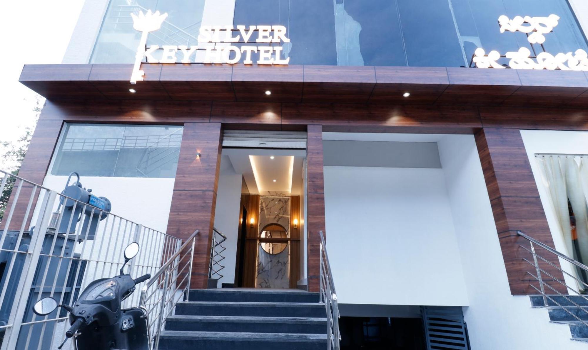 Itsy Hotels Silver Keys Kammasandra Exterior foto